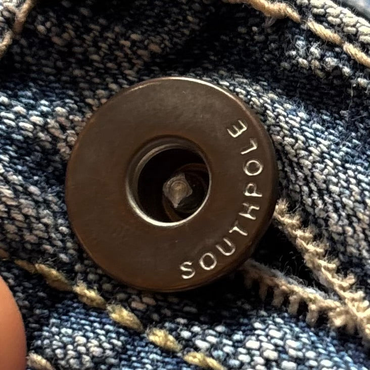 (30) SOUTH POLE SHORT GOLD TAB
