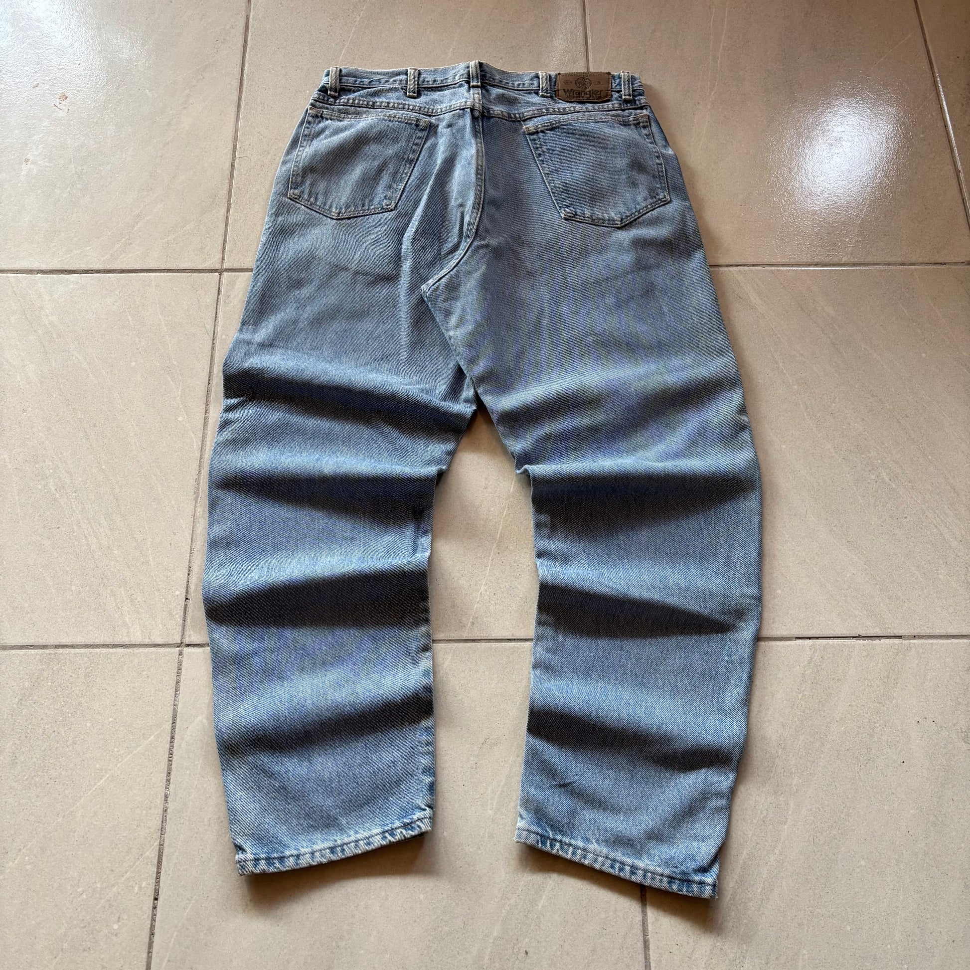 (36/32) WRANGLER DENIM JEANS