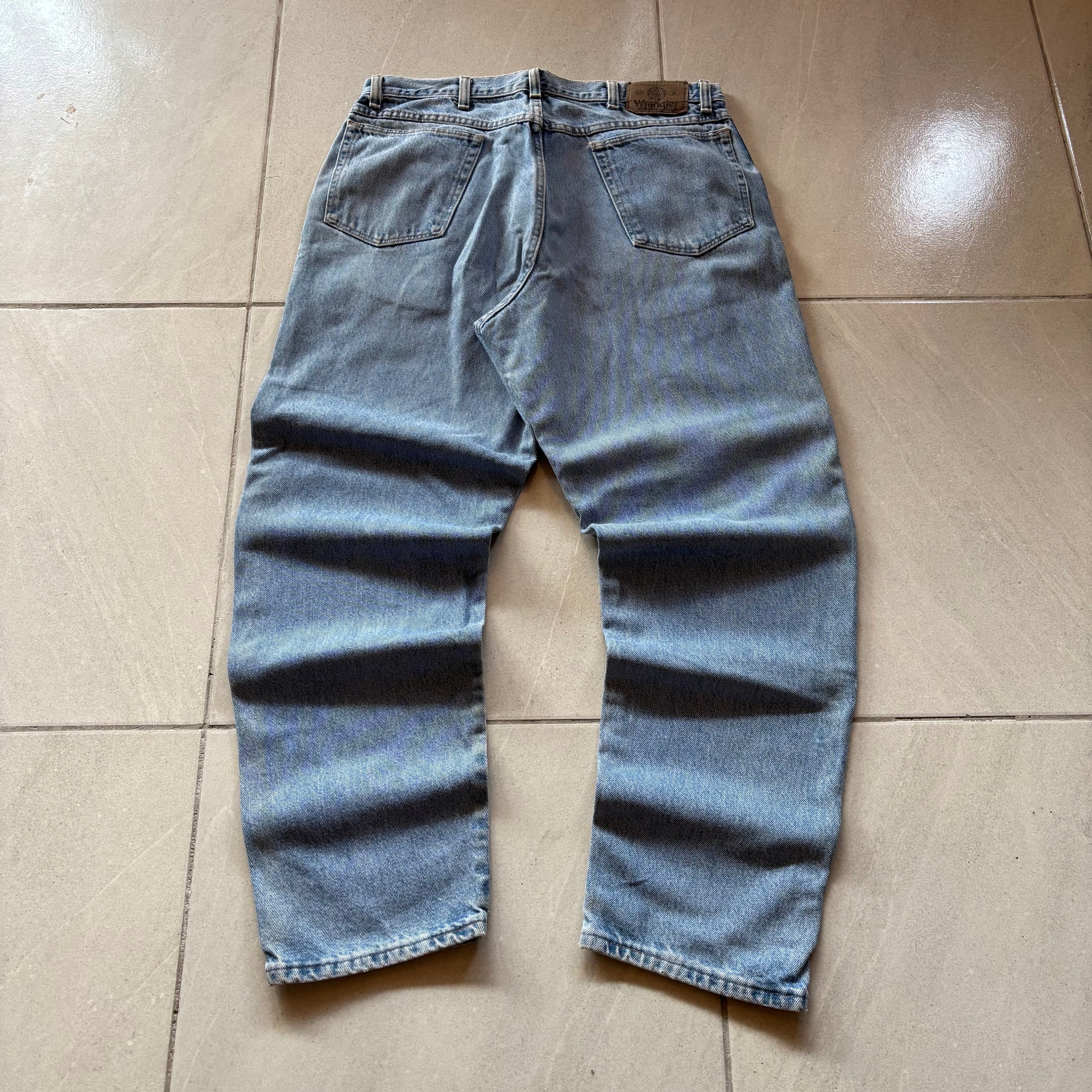 (36/32) WRANGLER DENIM JEANS