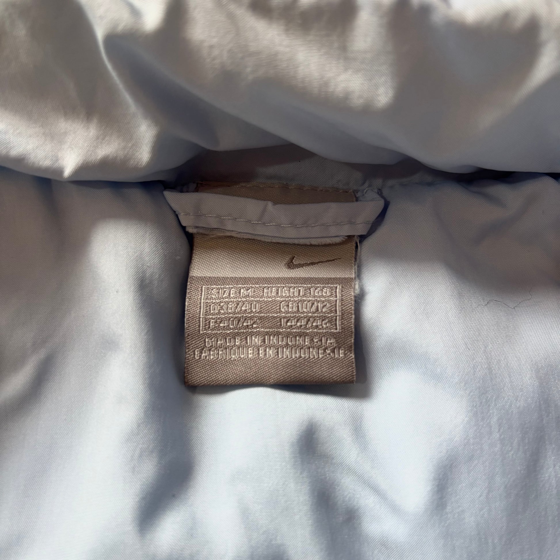 (M) VINTAGE NIKE 00's PUFFER JACKET - PLUMAS - SKY BLUE