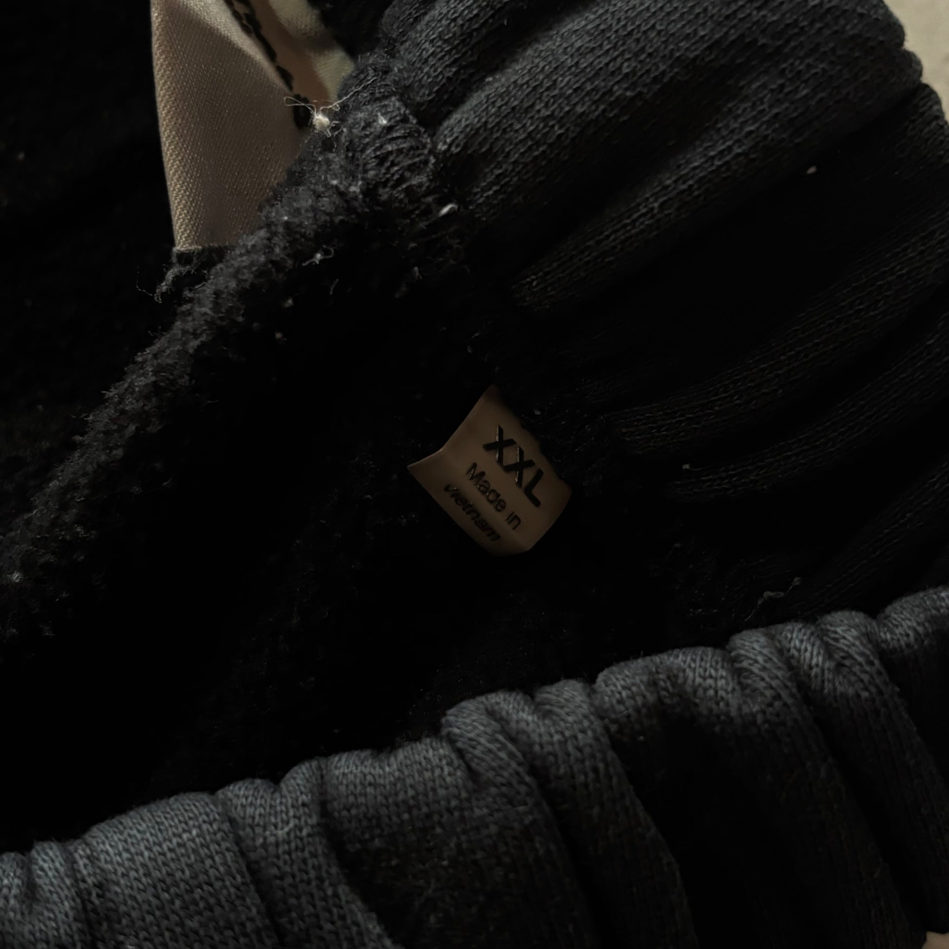 (FIT L) ESSENTIALS FEAR OF GOD LEGIT