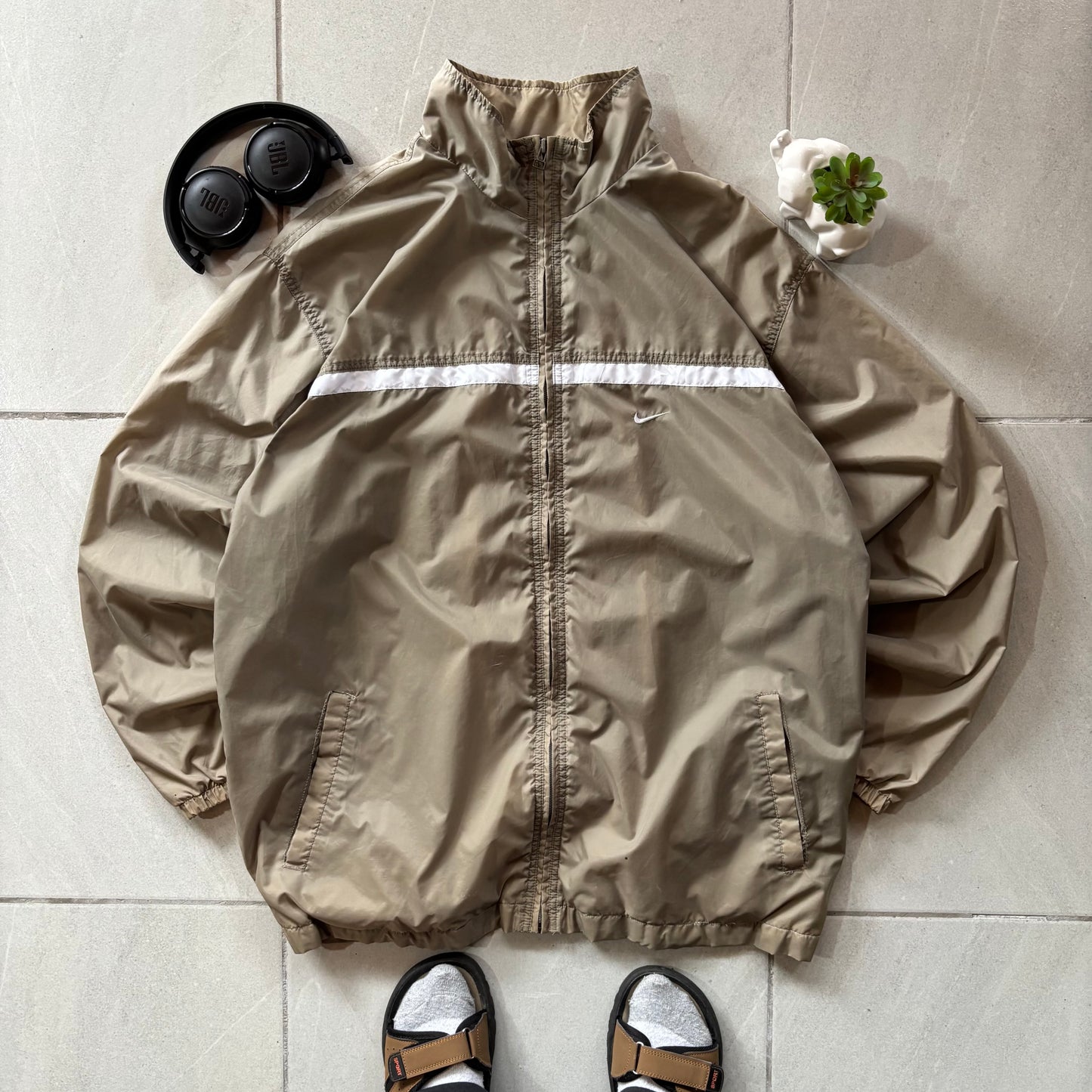 (L) VINTAGE 90s NIKE STORMBREAKE