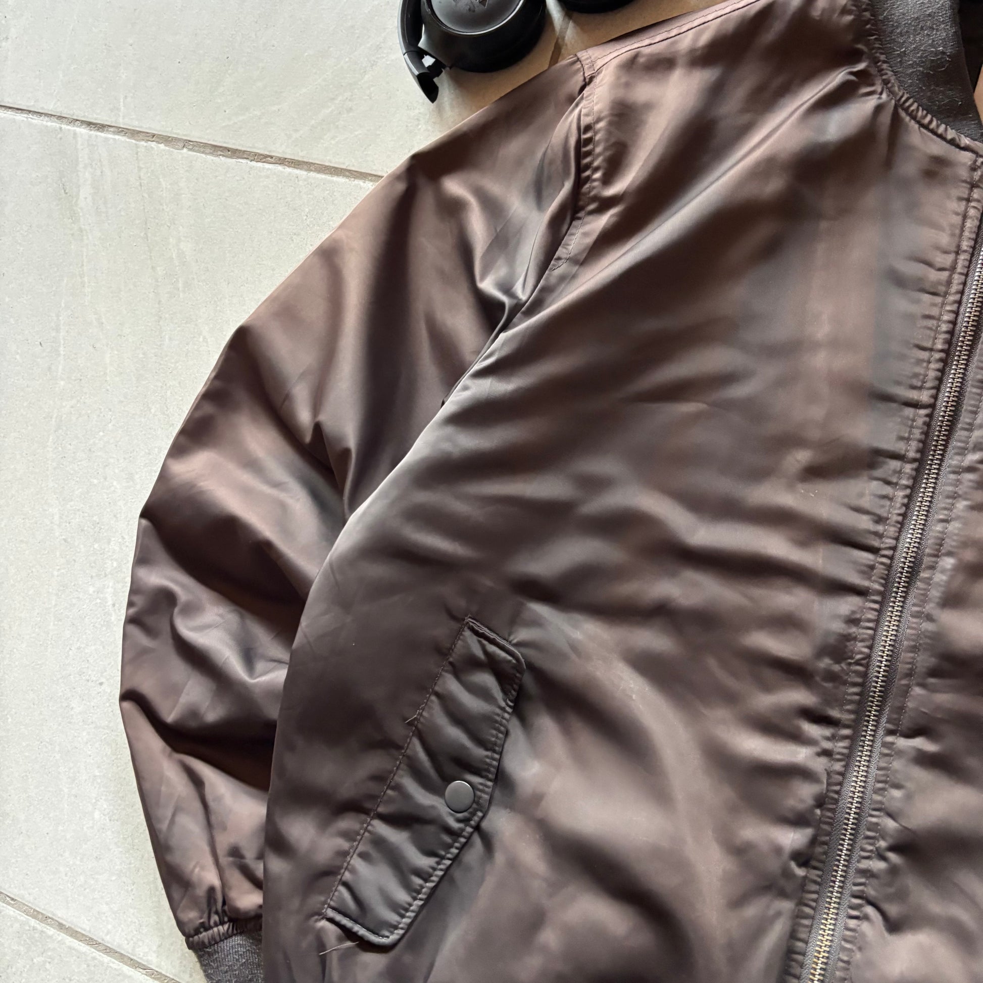 (L) BOMBER JACKET SUN FADED
