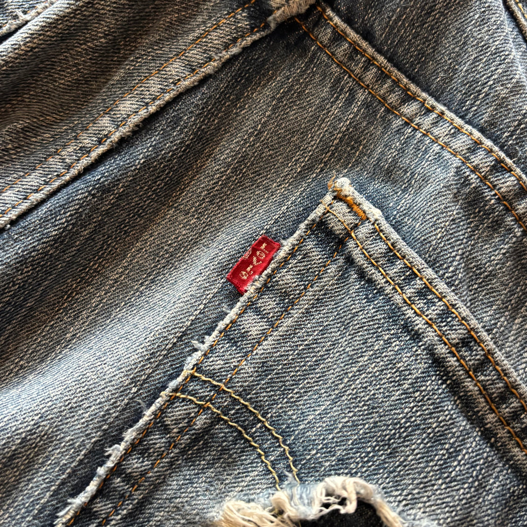 (33/32) LEVI'S 559 DENIM PANT