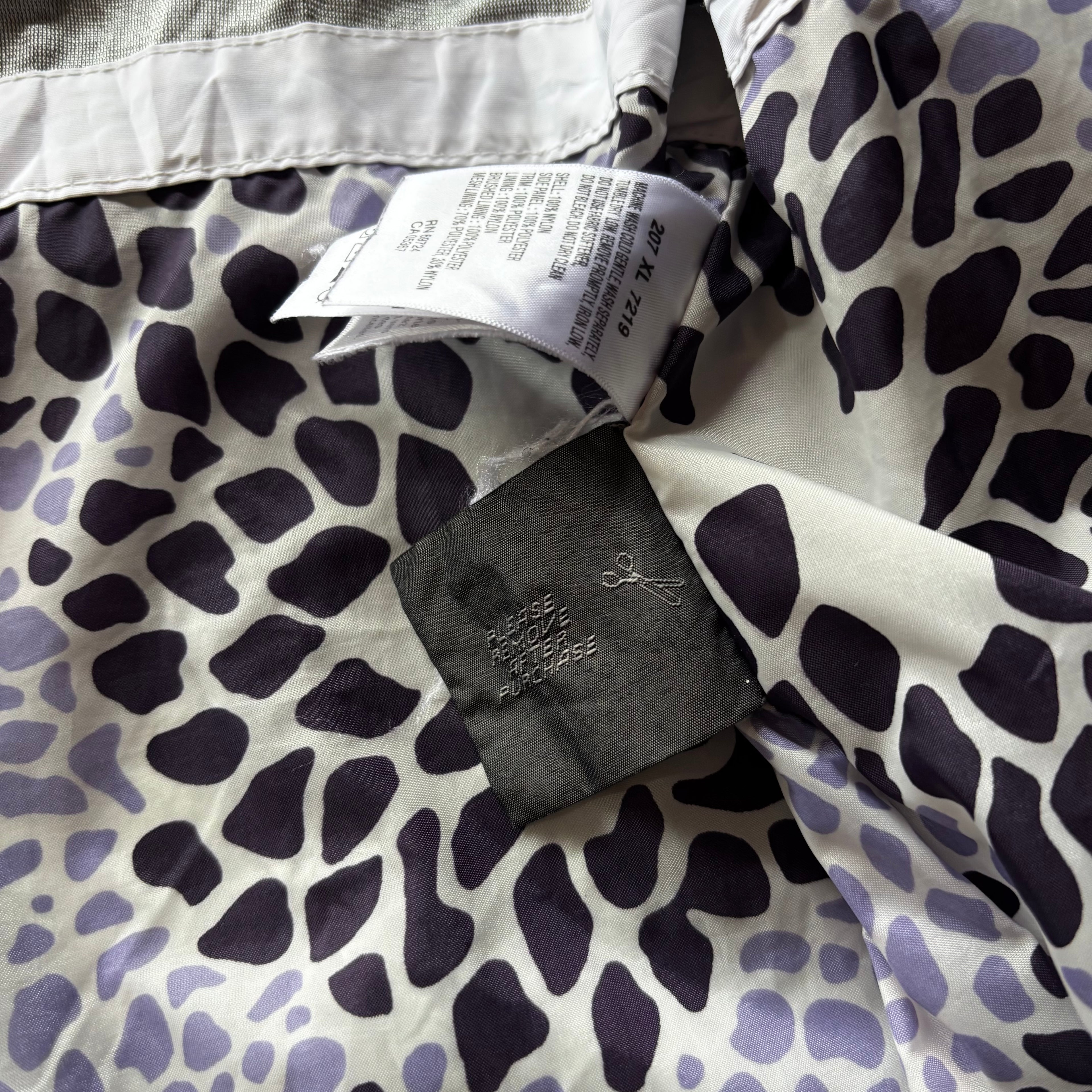 (Xl) COLUMBIA WATERPROOF COMPLETE
