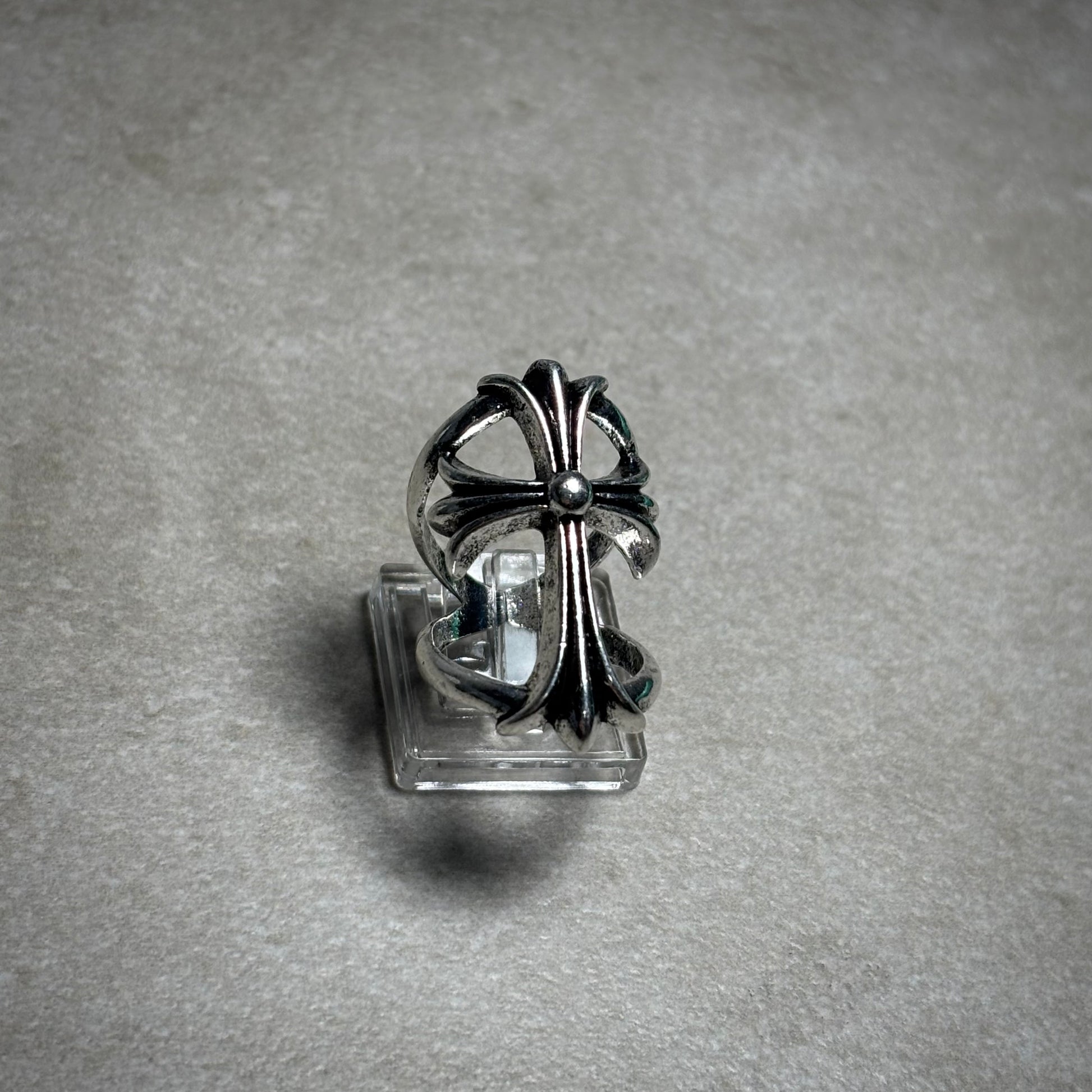 CHROME HEARTS CROSS ARMOR RING