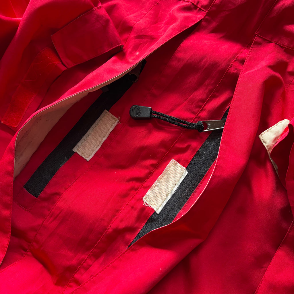(L) THE NORTH FACE GORE TEX HY VENT