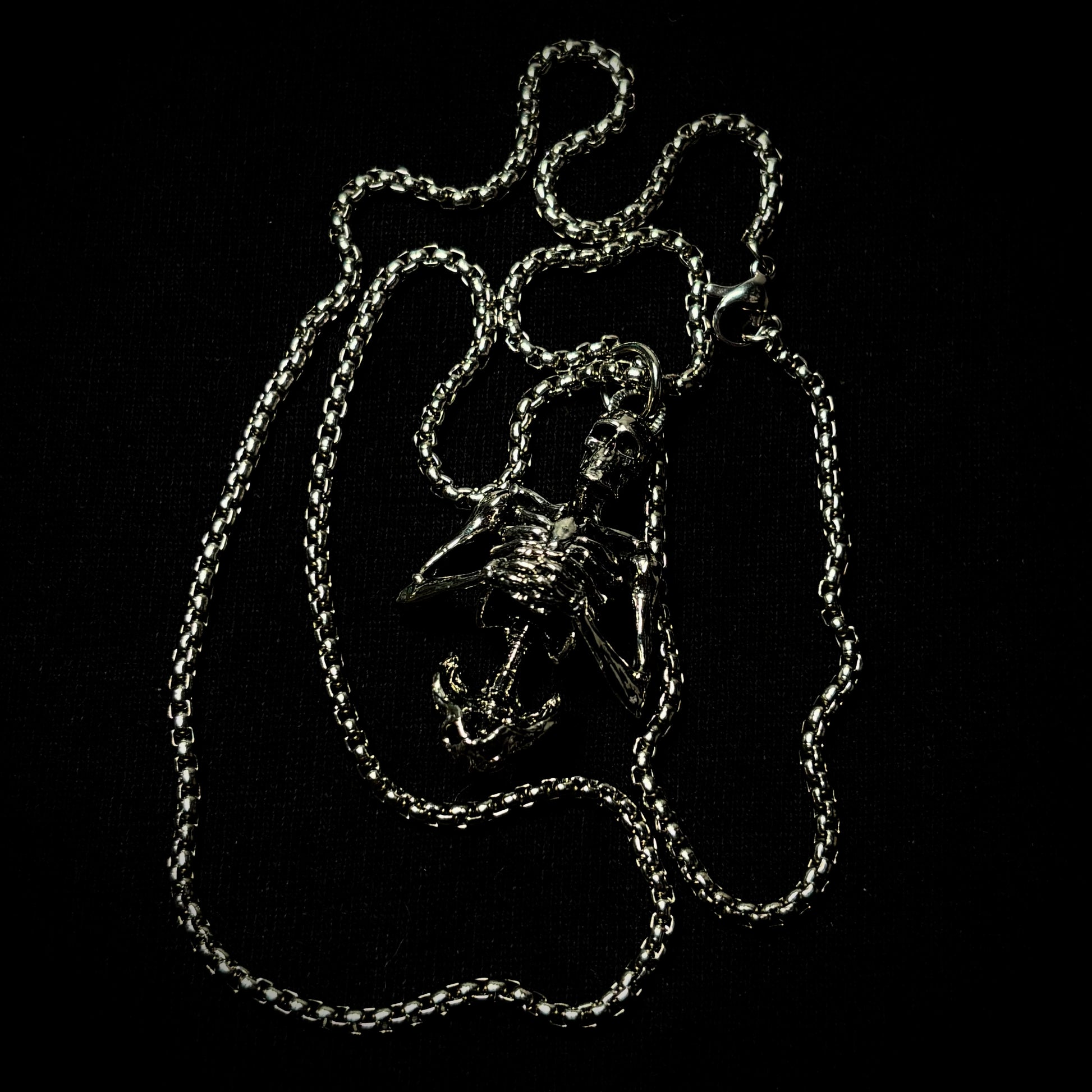 SKELETON NECKLACE