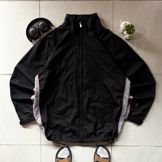 (L) VINTAGE 00s NIKE STORMBREAKER - AJUSTABLE