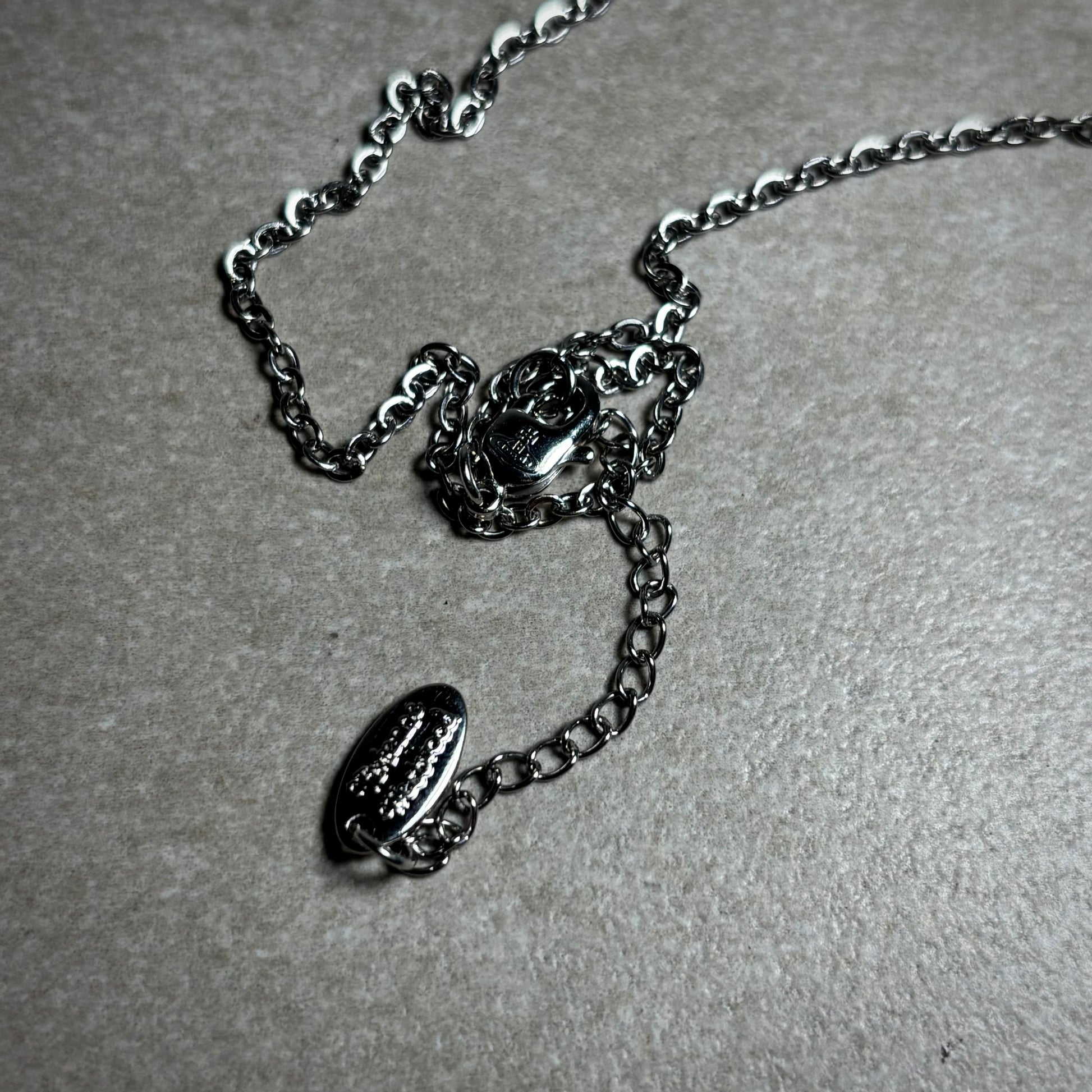 VW SATURNO NECKLACE