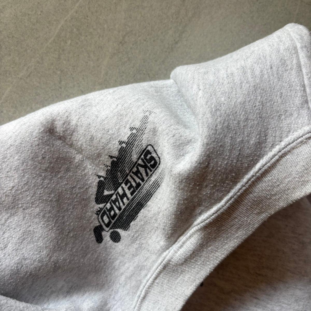 (M) VINTAGE HANES CREWNECK