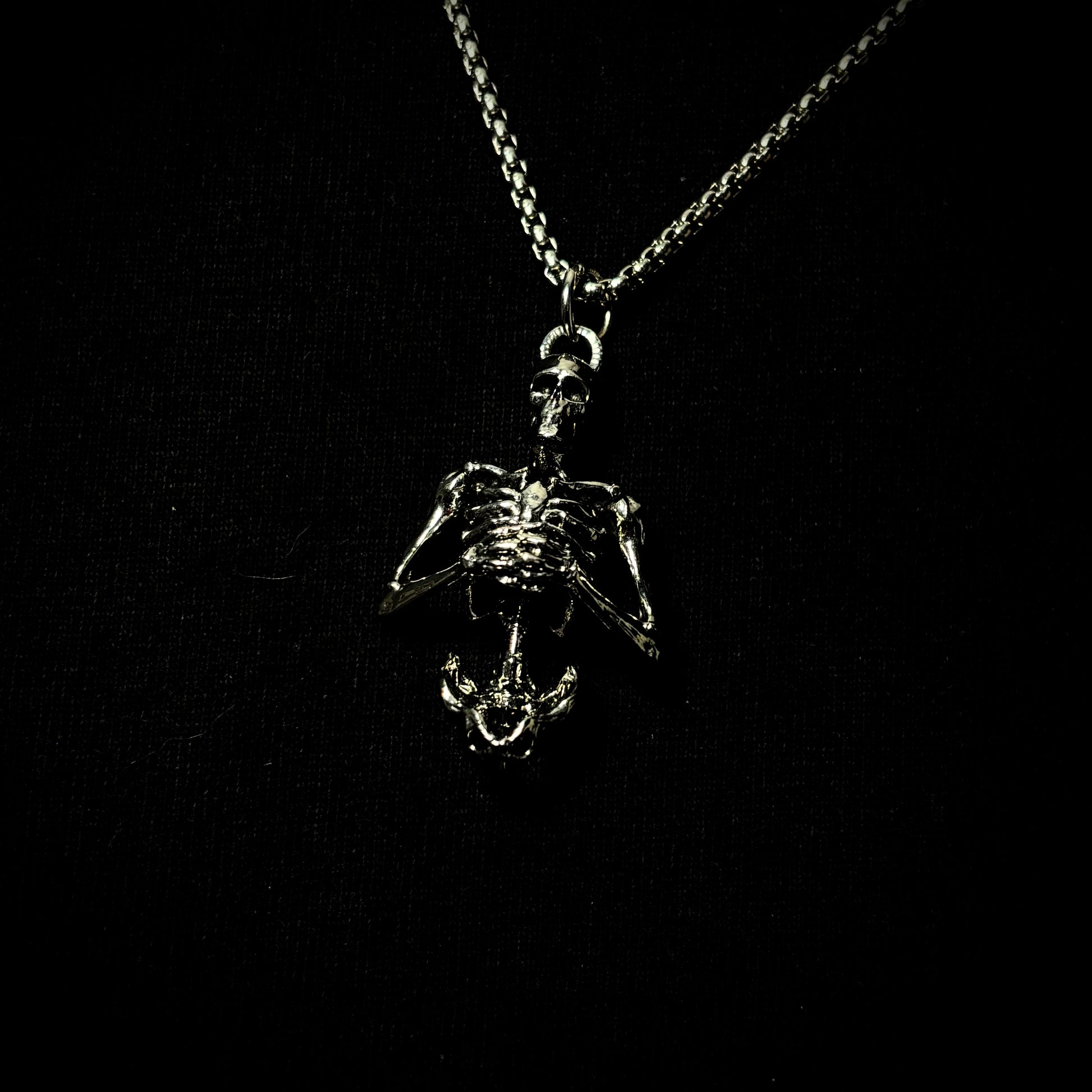 SKELETON NECKLACE