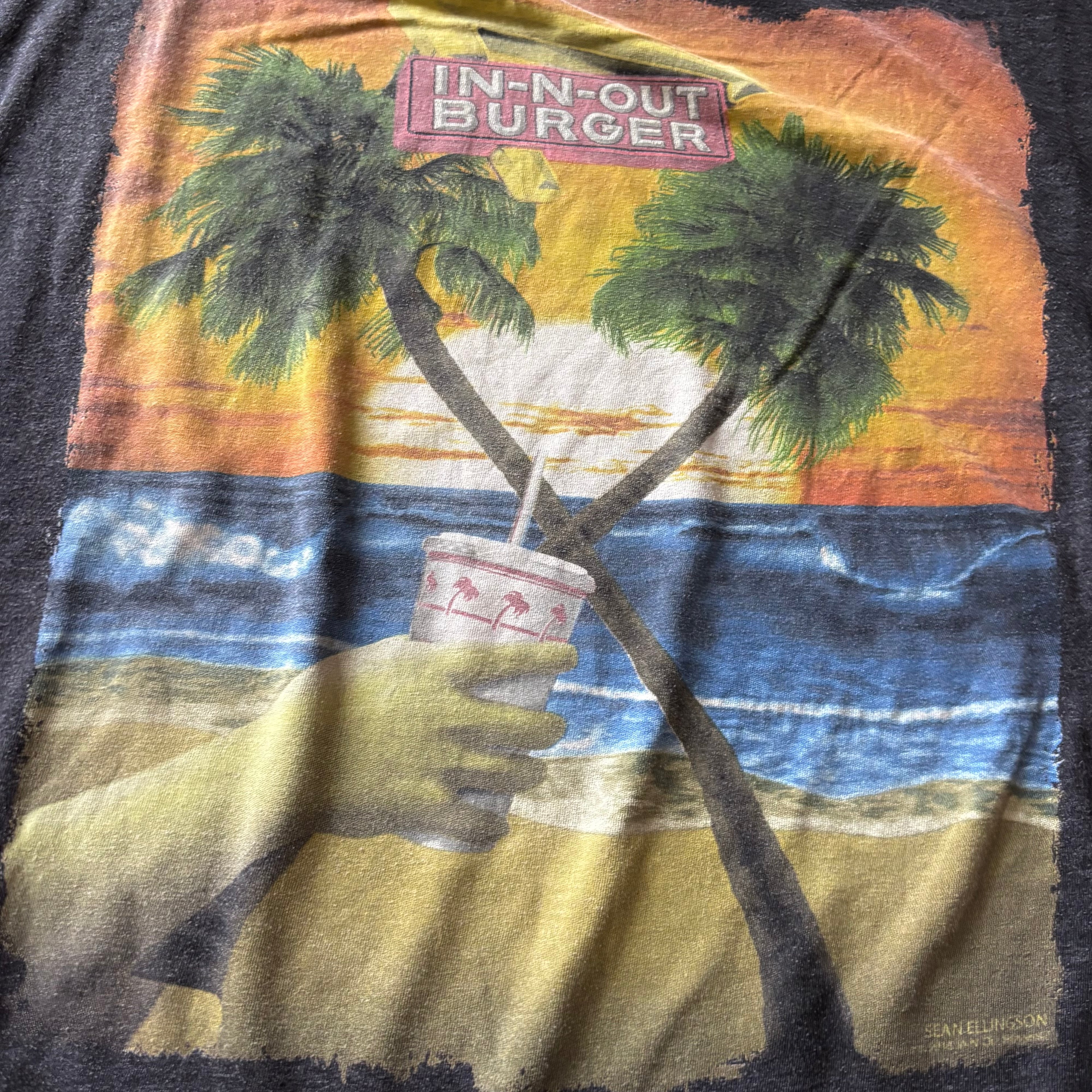 (Xl) IN N OUT PROMOTIONAL TEE