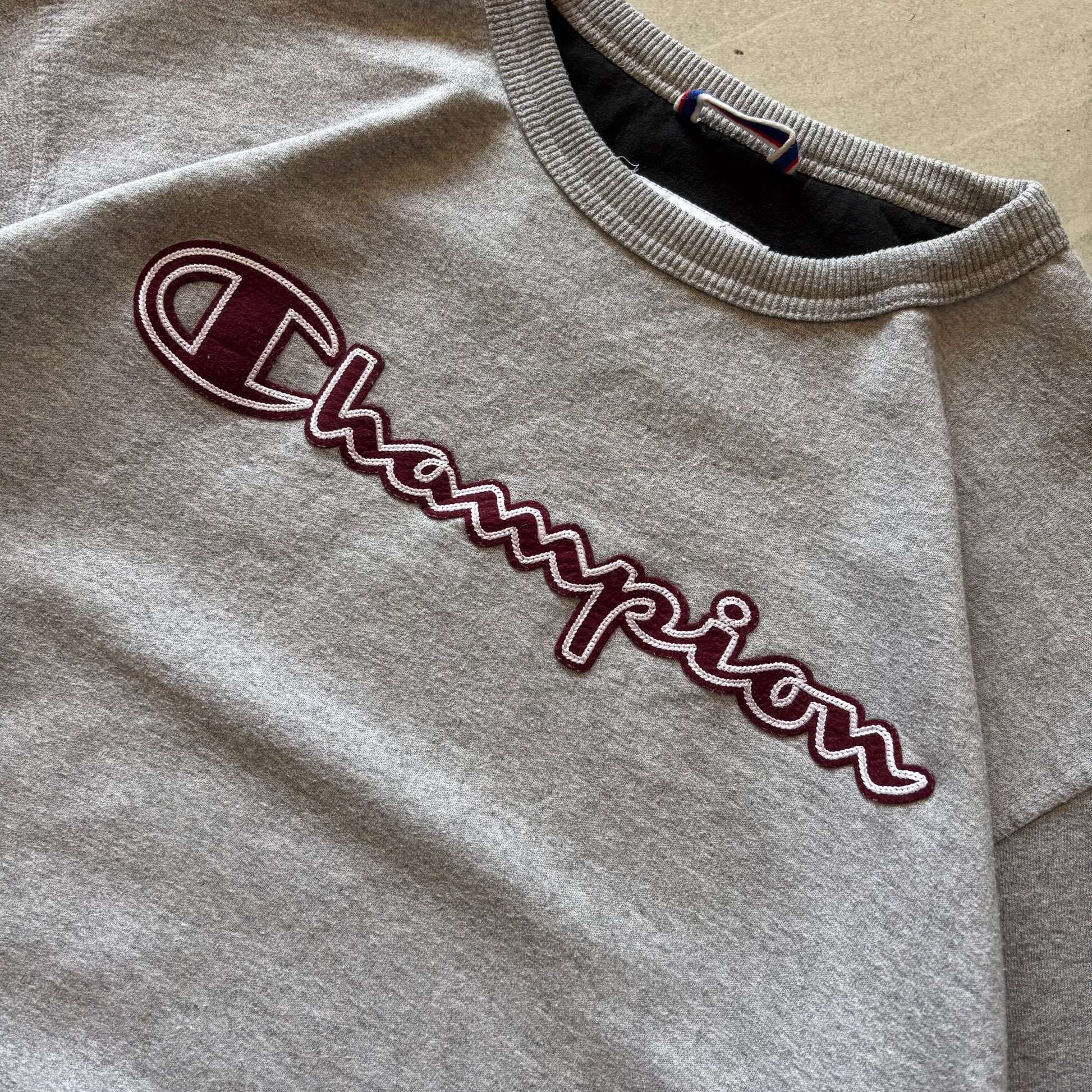 (M) CHAMPION CREWNECK
