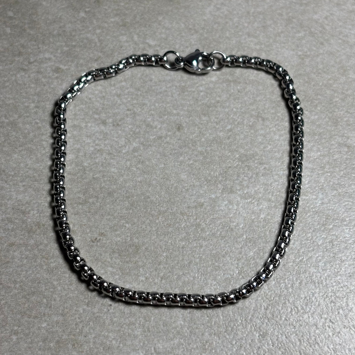 PULSERA PLATEADA BASICA