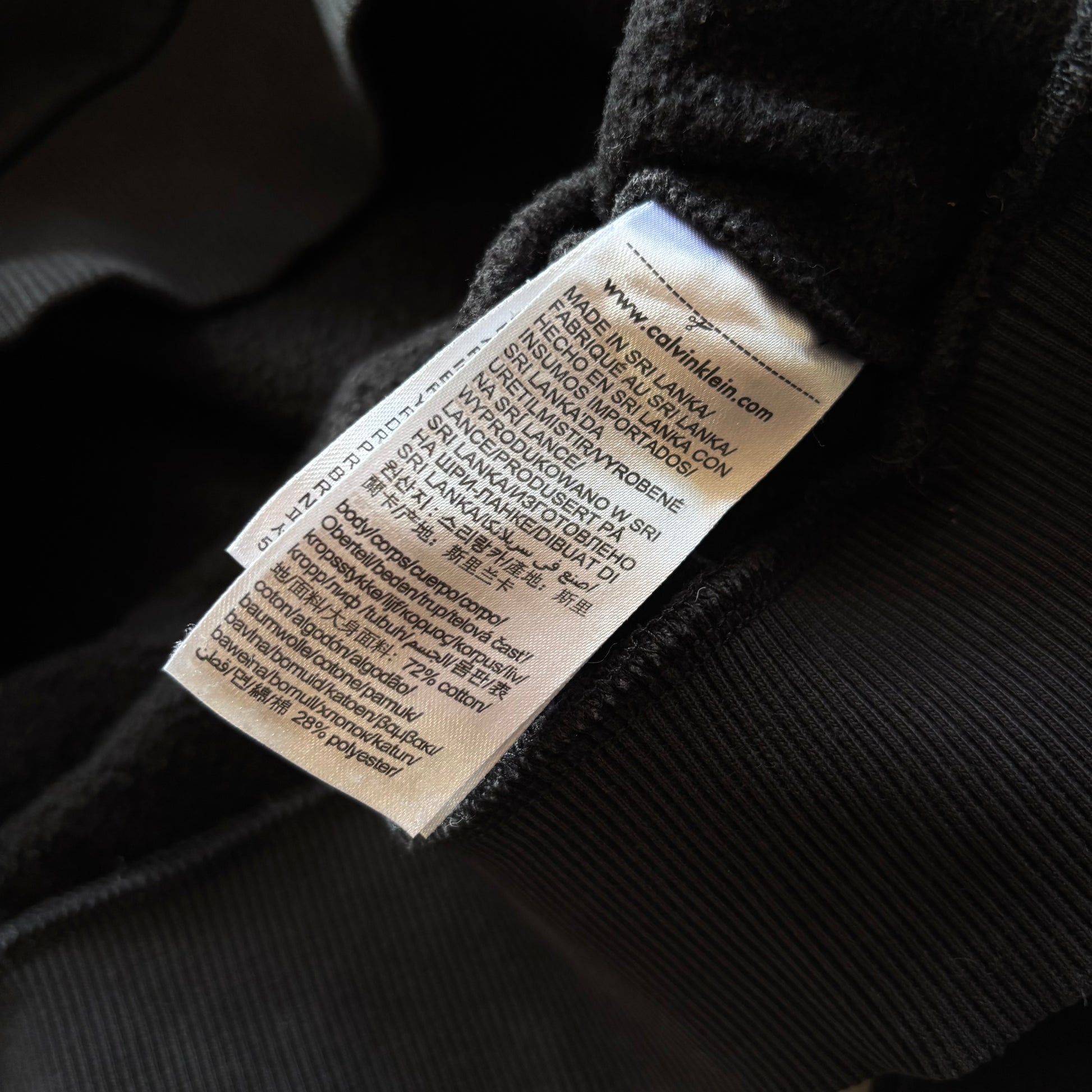 (M BOXY) CALVIN KLEIN CREWNECK LEGIT