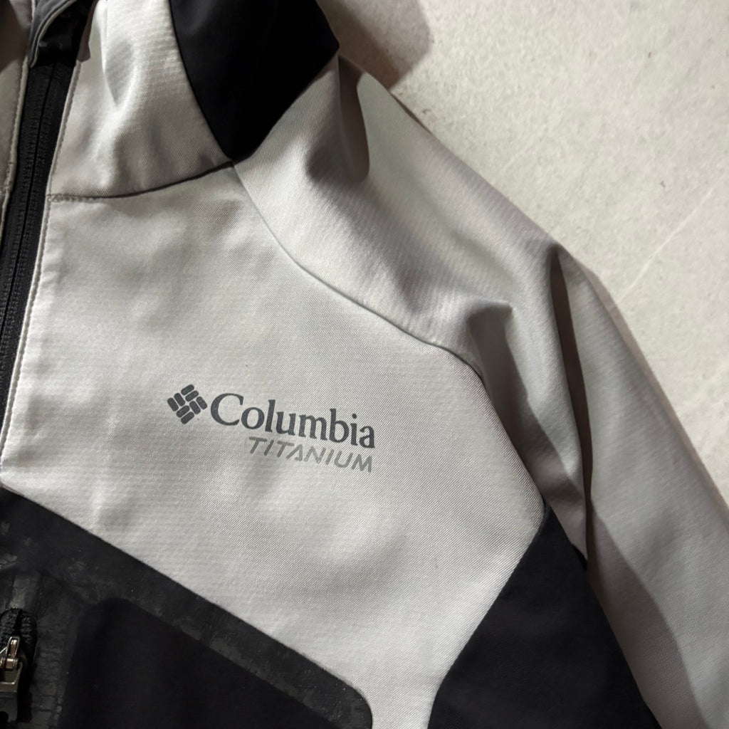 (L) COLUMBIA OMNI SHIELD TITANIUM
