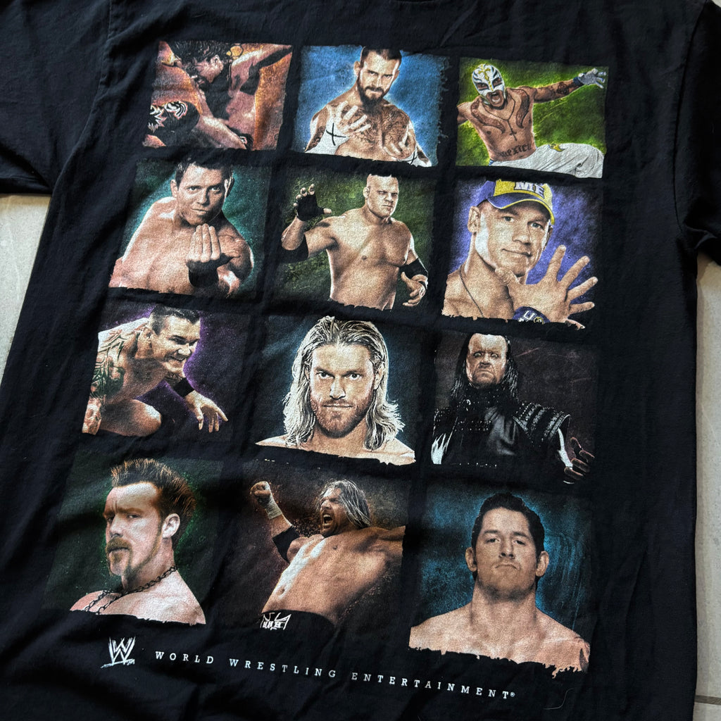 (L) VINTAGE WWE TEE