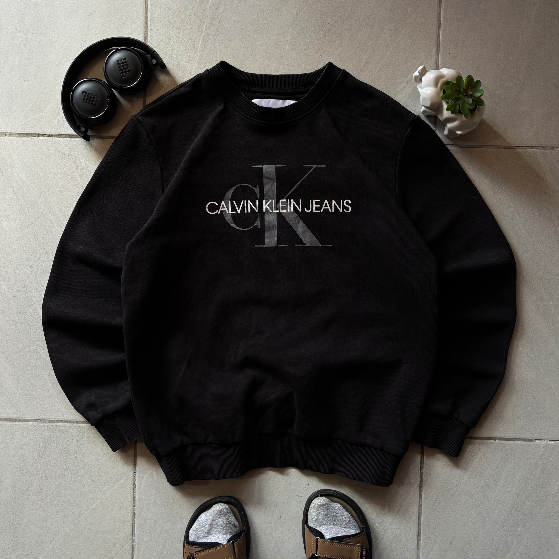 (M BOXY) CALVIN KLEIN CREWNECK LEGIT