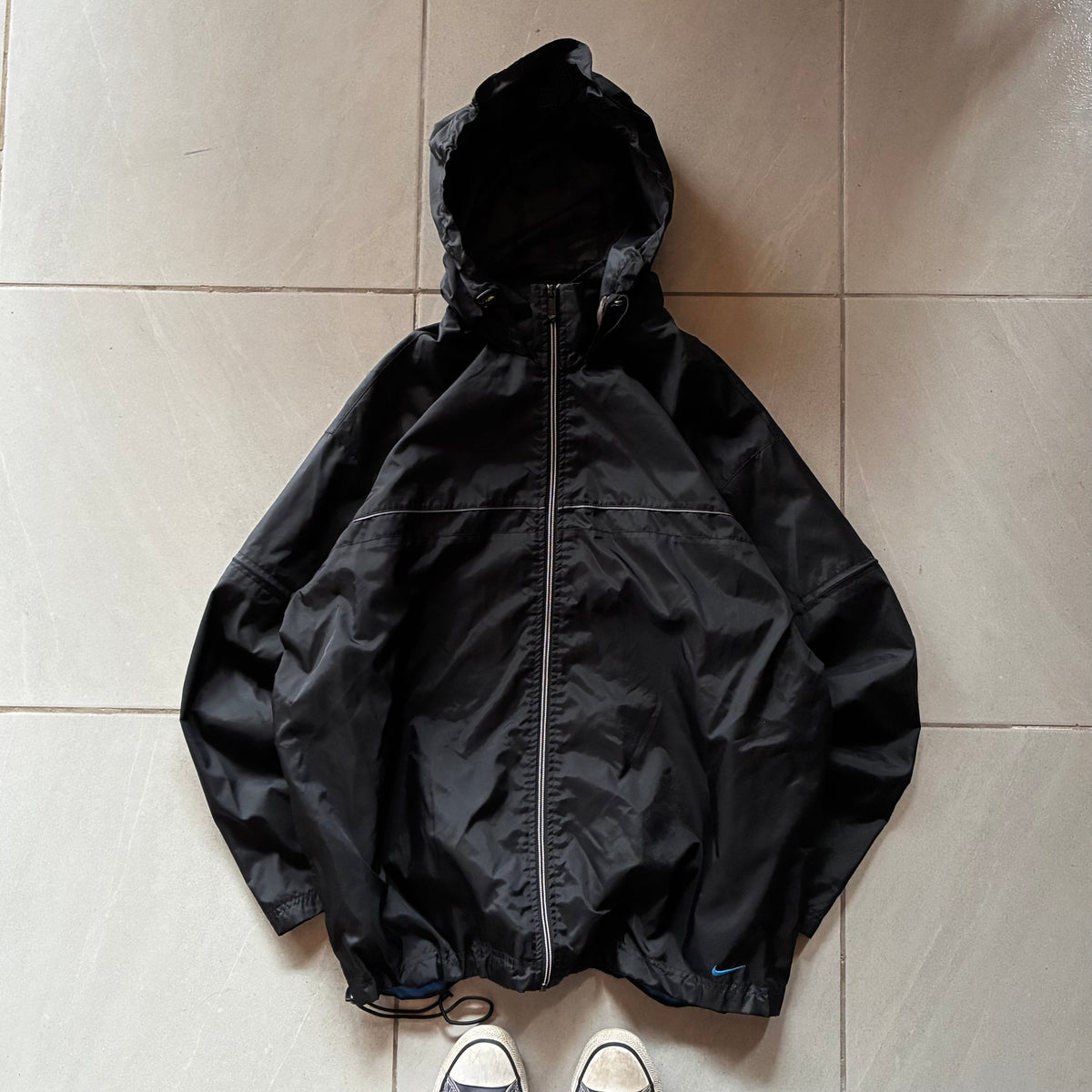 (FIT L) NIKE VINTAGE 00's ROMPE VIENTOS