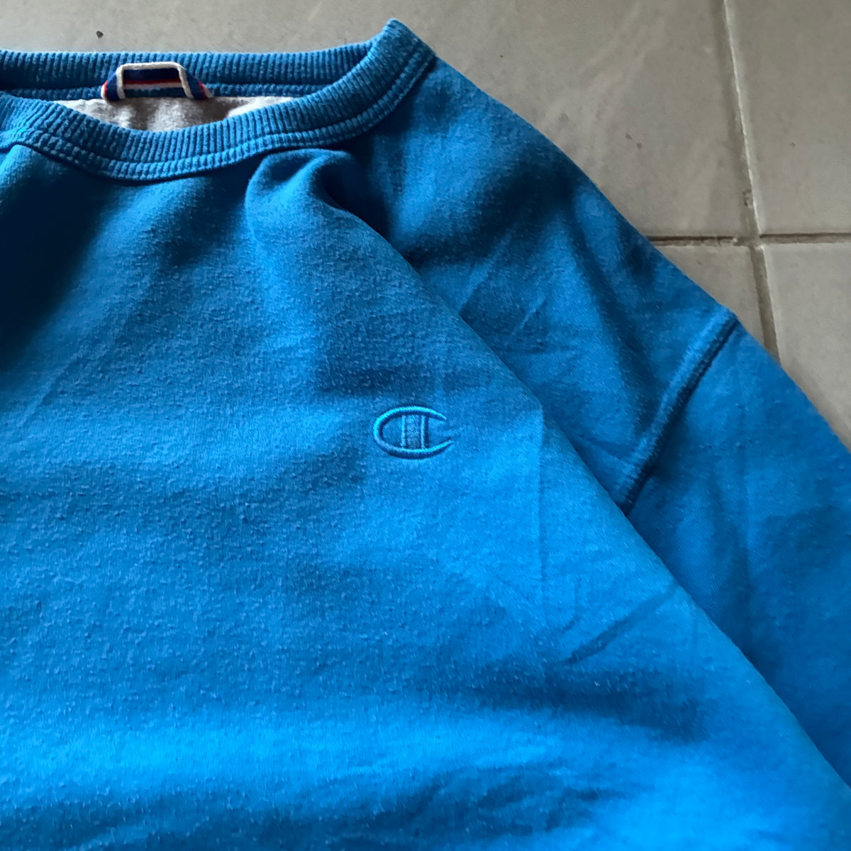 (M) CHAMPION CREWNECK AZUL